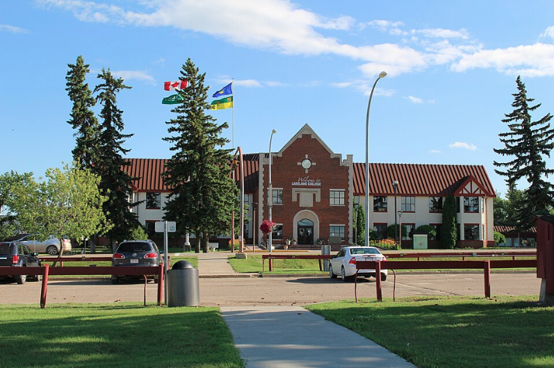 Lakeland College